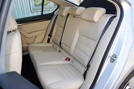 2015款斯柯达明锐1.6L手动逸俊版