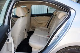 2015款斯柯达明锐1.6L手动逸俊版