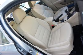 2015款斯柯达明锐1.6L手动逸俊版