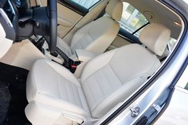 2015款斯柯达明锐1.6L手动逸俊版