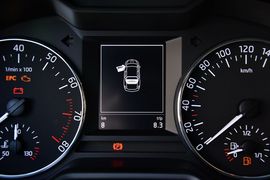 2015款斯柯达明锐1.6L手动逸俊版