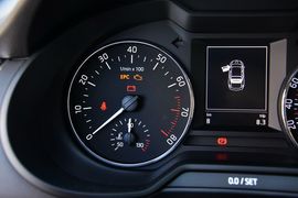 2015款斯柯达明锐1.6L手动逸俊版