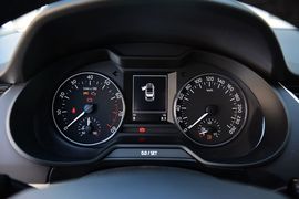 2015款斯柯达明锐1.6L手动逸俊版