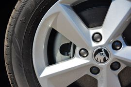 2015款斯柯达明锐1.6L手动逸俊版