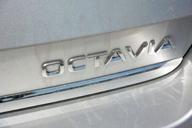 2015款斯柯达明锐1.6L手动逸俊版