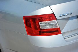 2015款斯柯达明锐1.6L手动逸俊版