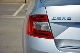 2015款斯柯达明锐1.6L手动逸俊版