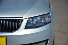 2015款斯柯达明锐1.6L手动逸俊版