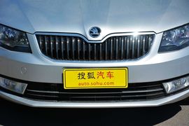 2015款斯柯达明锐1.6L手动逸俊版