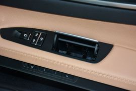 2014款宝马740Li