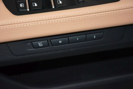 2014款宝马740Li