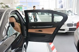 2014款宝马740Li