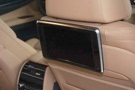 2014款宝马740Li