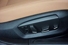 2014款宝马740Li