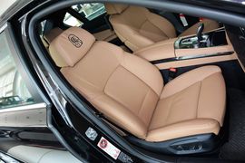 2014款宝马740Li