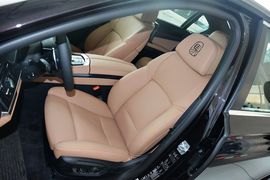 2014款宝马740Li