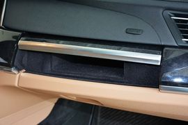 2014款宝马740Li