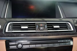2014款宝马740Li