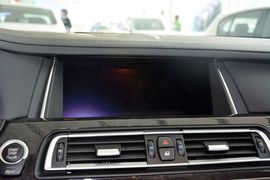 2014款宝马740Li