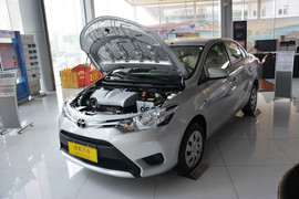 2014款丰田威驰1.5L自动智臻版