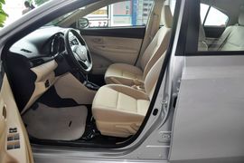 2014款丰田威驰1.5L自动智臻版