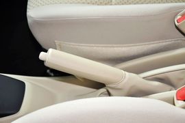2014款丰田威驰1.5L自动智臻版