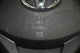 2014款丰田威驰1.5L自动智臻版