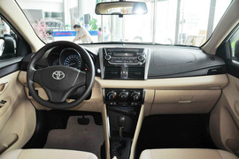 2014款丰田威驰1.5L自动智臻版