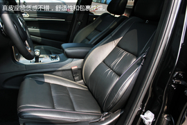 Jeep大切诺基3.0TD柴油舒享导航版实拍