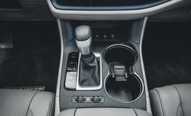 2014款全新一代丰田汉兰达海外试驾实拍