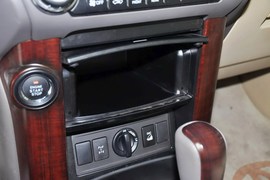 2014款丰田普拉多4.0L