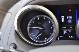 2014款丰田普拉多4.0L