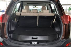 2013款丰田RAV4