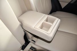 2013款丰田RAV4