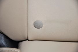 2013款丰田RAV4