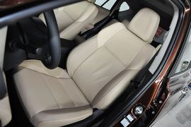 2013款丰田RAV4