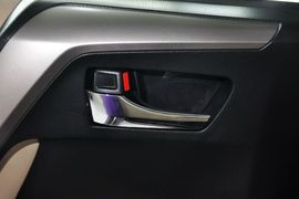 2013款丰田RAV4