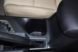 2013款丰田RAV4