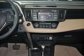 2013款丰田RAV4