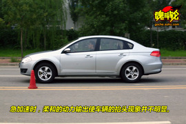 2009款中华骏捷FSV豪华型试驾