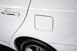 2014款吉利金刚1.5L手动精英型