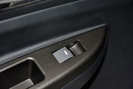 2014款吉利金刚1.5L手动精英型