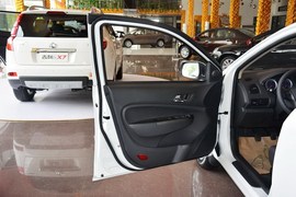 2014款吉利金刚1.5L手动精英型