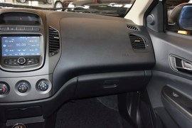 2014款吉利金刚1.5L手动精英型