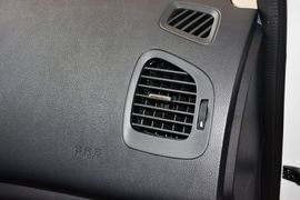 2014款吉利金刚1.5L手动精英型