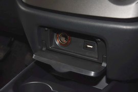 2014款吉利金刚1.5L手动精英型