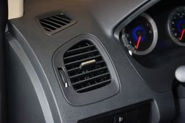 2014款吉利金刚1.5L手动精英型