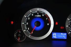 2014款吉利金刚1.5L手动精英型