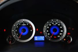 2014款吉利金刚1.5L手动精英型