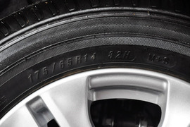 2014款吉利SC3